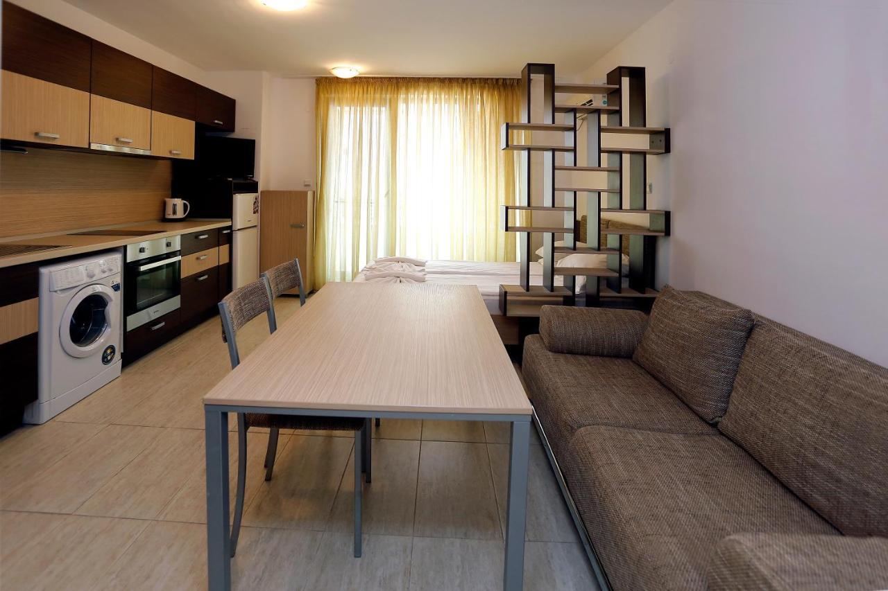Low Cost Apartments In Green Life Sozopol Exterior photo